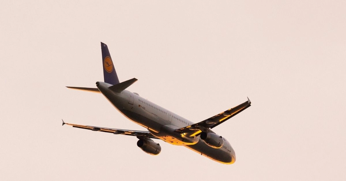 United Airlines Flight UA770 Emergency Diversion